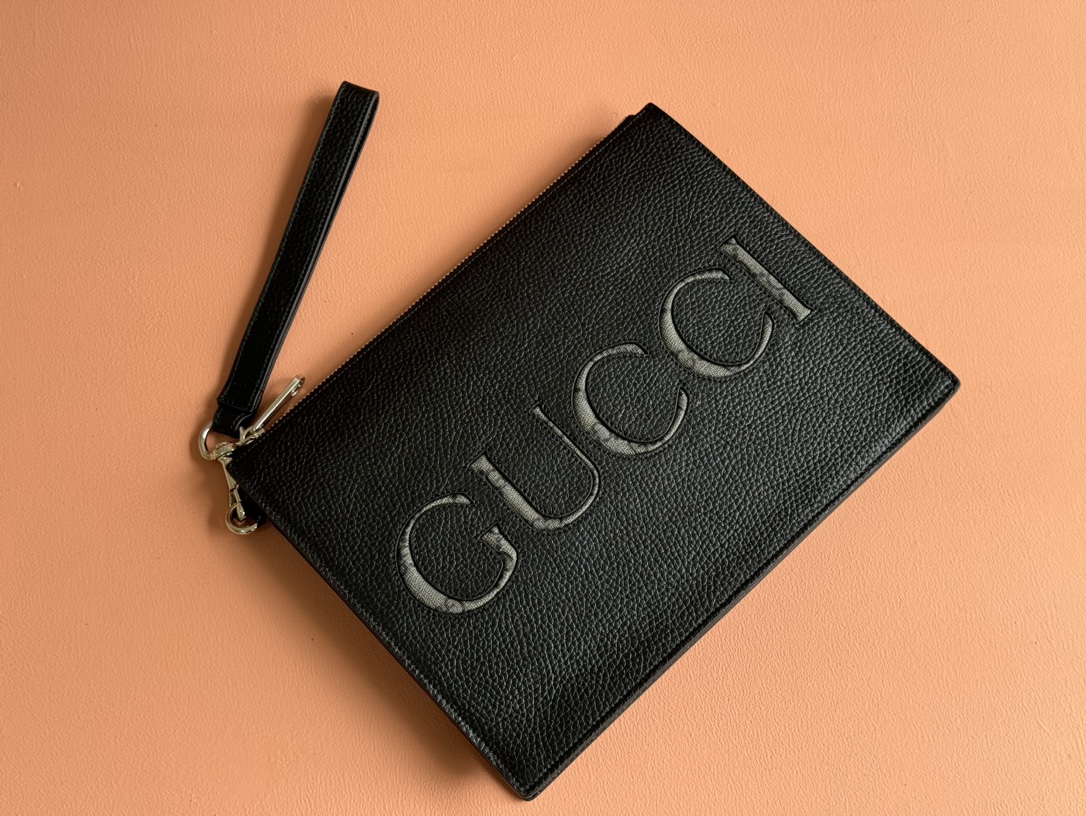 Gucci Clutch Bags